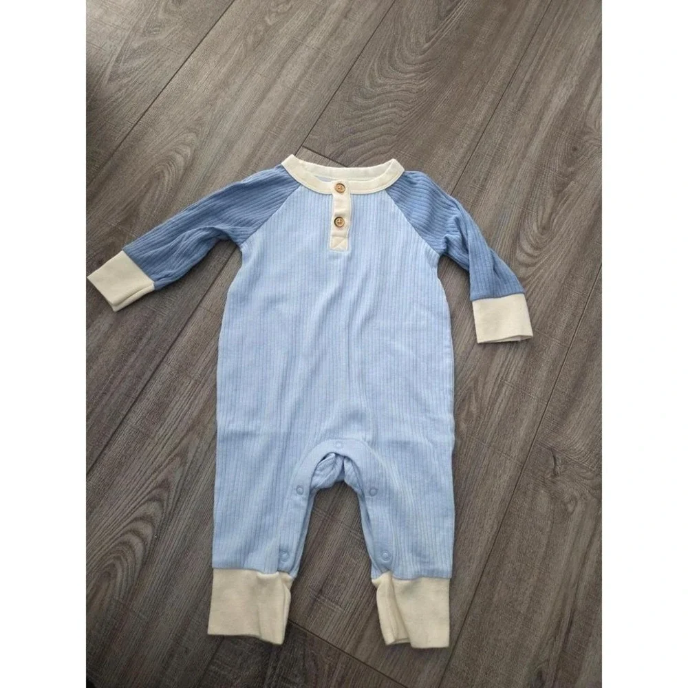 Cat and jack baby boy set‎ 0-3 mos